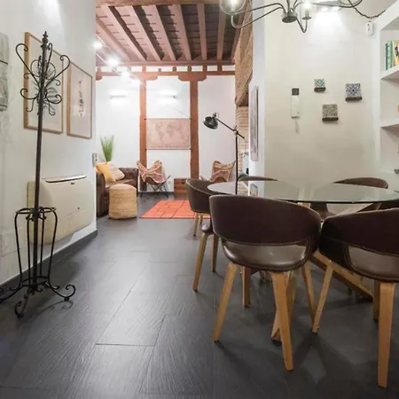 La Del Libro By Ap * Toledo