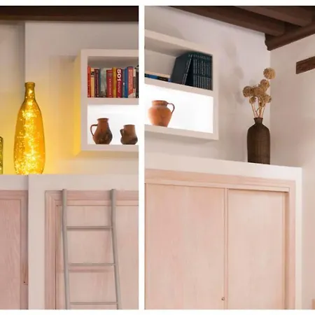 La Del Libro By Ap * Toledo