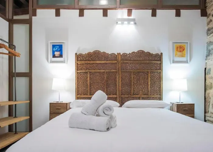 Apartment La Del Libro By Ap Toledo